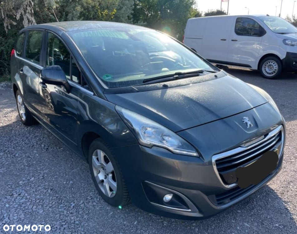 Peugeot 5008 2.0 HDi Allure 7os - 10