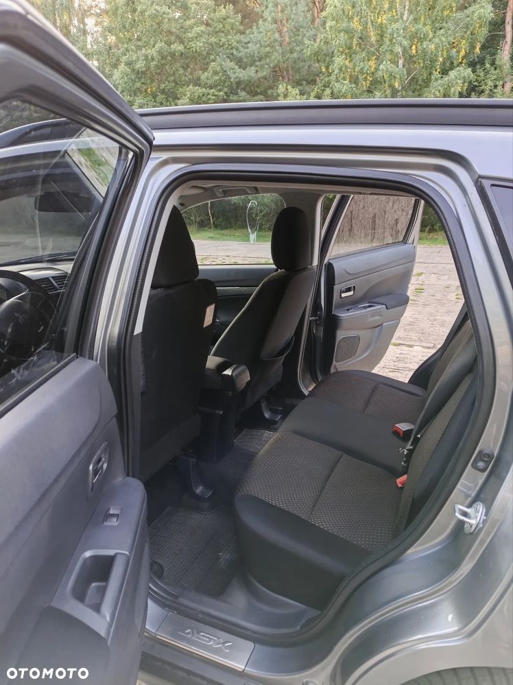 Mitsubishi ASX 1.6 Blue Sky Edition - 9