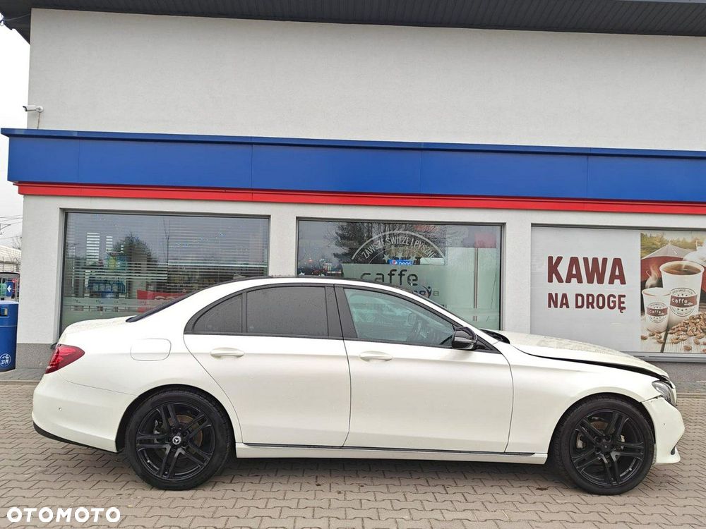 Mercedes-Benz Klasa E - 4