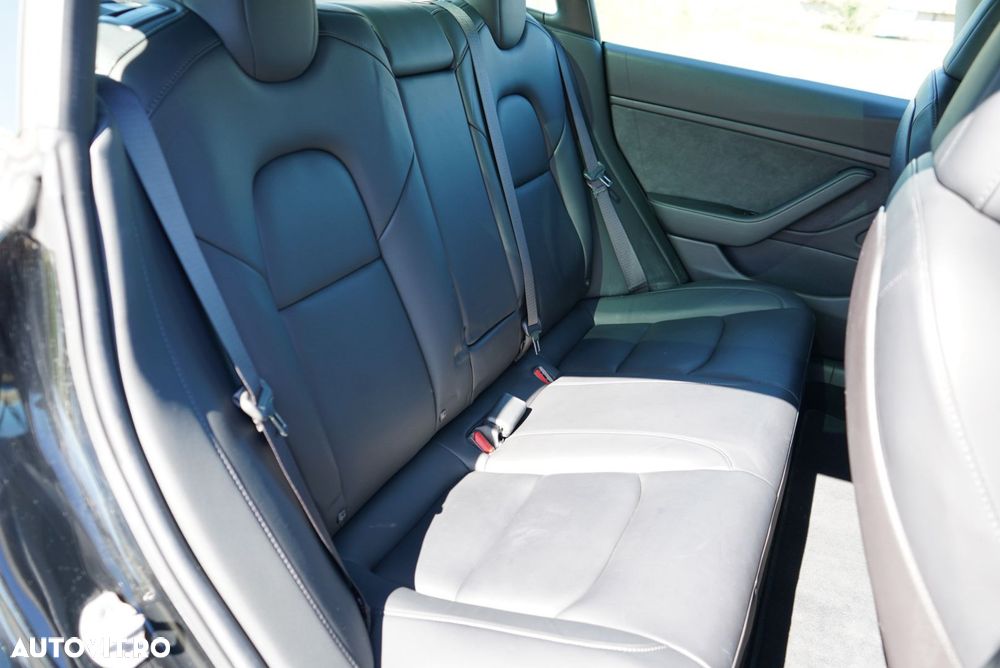 Tesla Model 3 Langstreckenbatterie Allradantrieb Dual Motor - 16