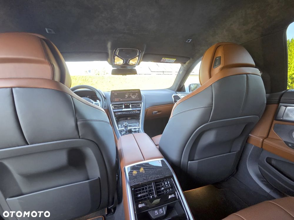 BMW Seria 8 840d xDrive mHEV - 8
