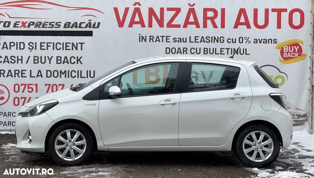 Toyota Yaris 1.5 VVT-i Lounge - 18