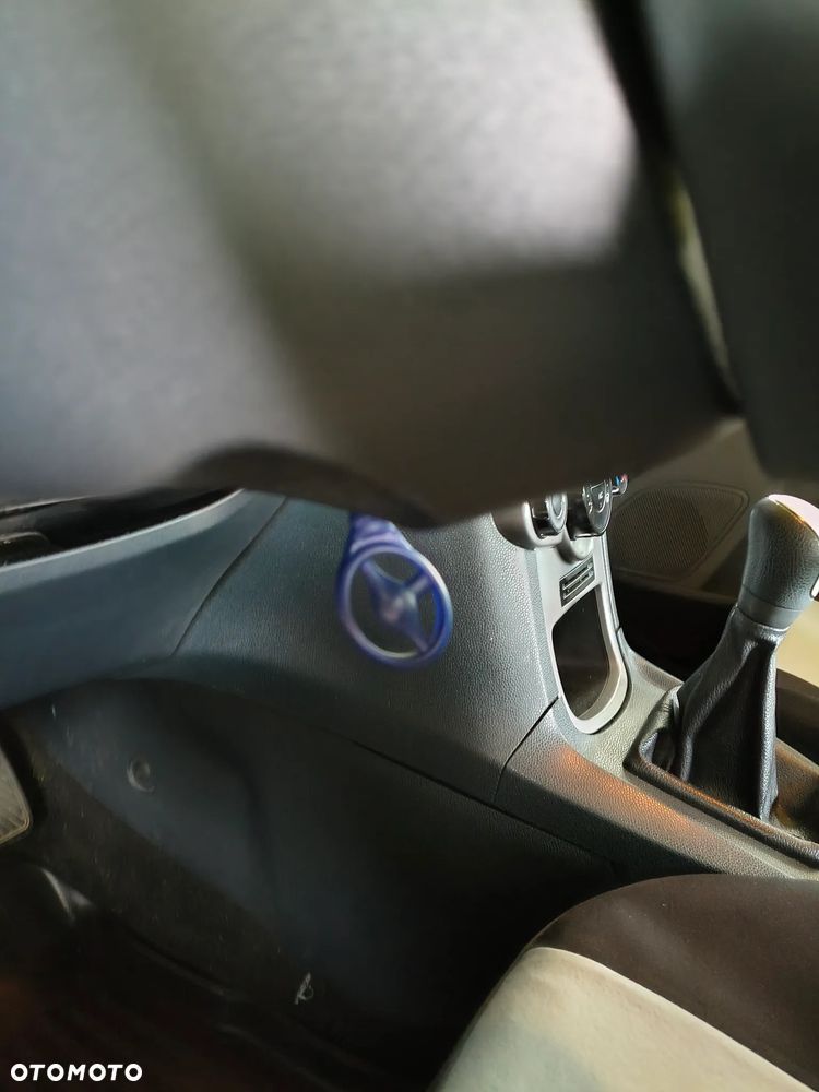 Ford Fiesta - 13