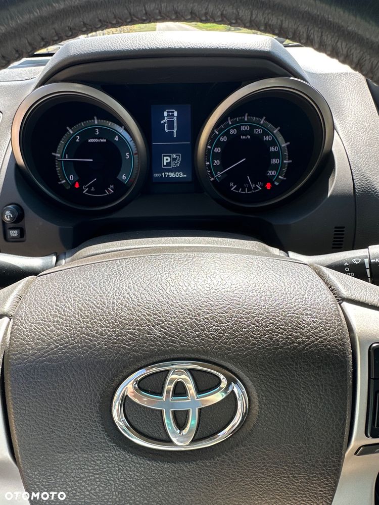 Toyota Land Cruiser LC 3.0 D-4D X - 5