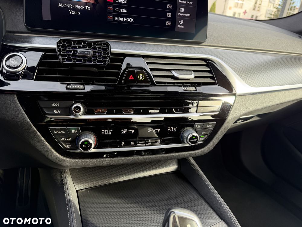 BMW Seria 5 518d mHEV M Sport sport - 13