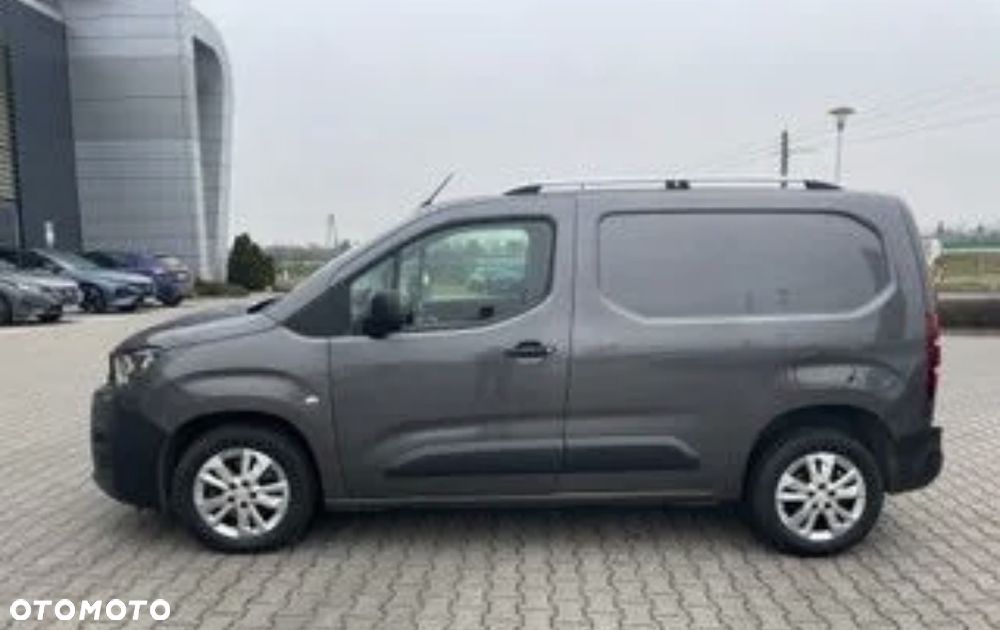 Peugeot Partner L2 S&S Pro EAT8 (bryg.) - 3