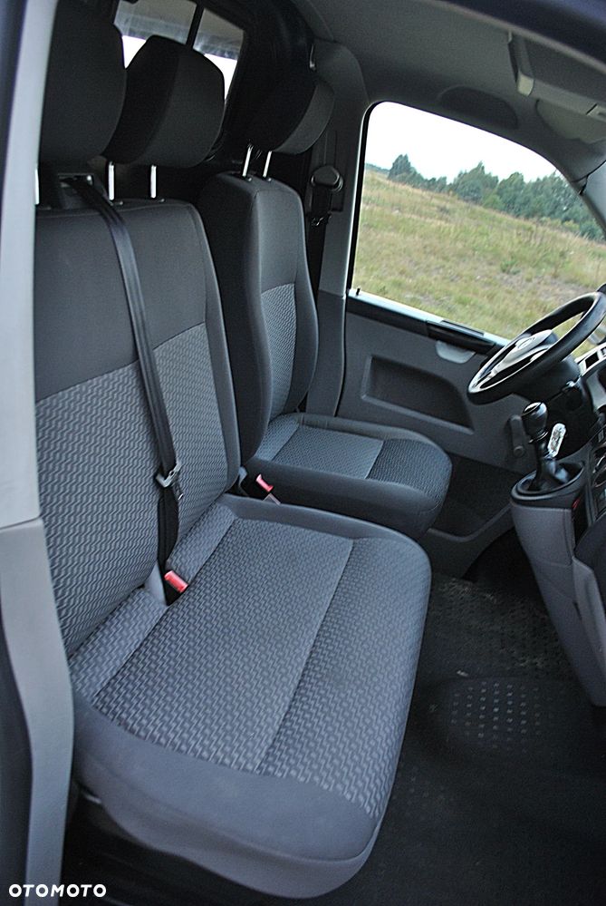 Volkswagen Transporter - 13