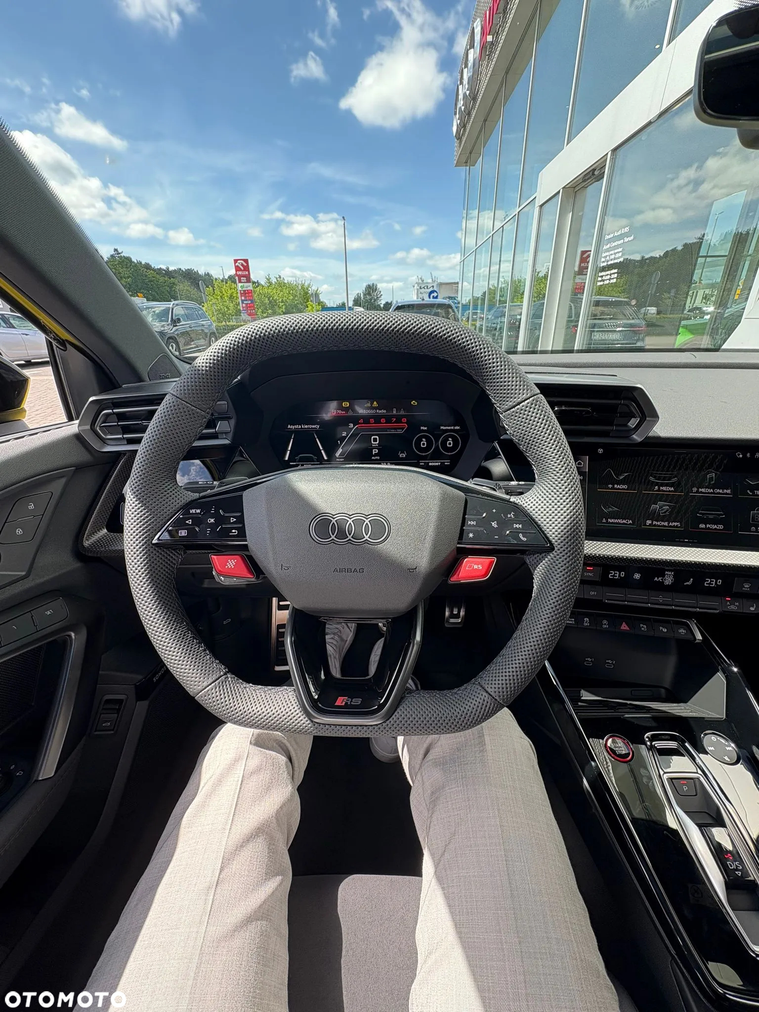 Audi RS3 Limousine - 16