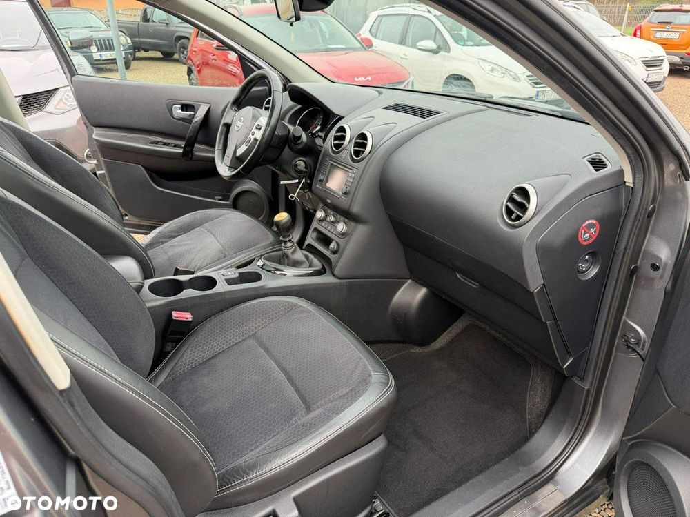 Nissan Qashqai - 15
