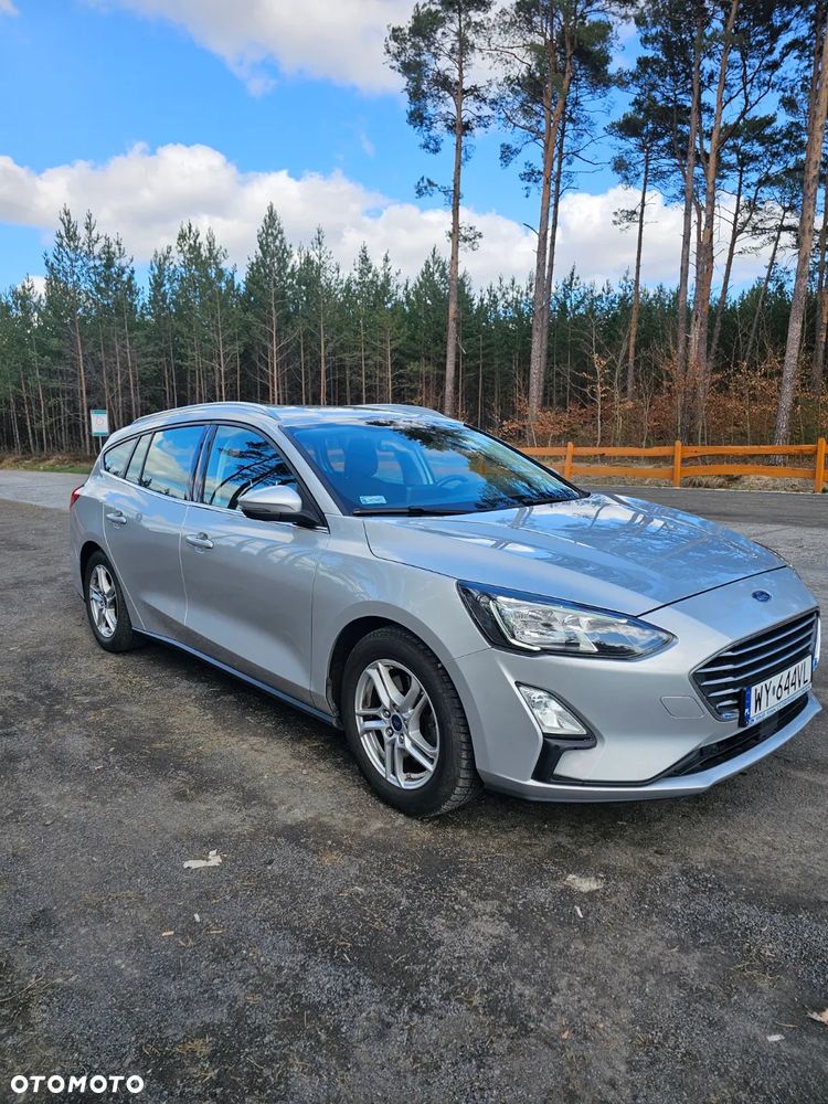 Ford Focus 1.0 EcoBoost Active - 4