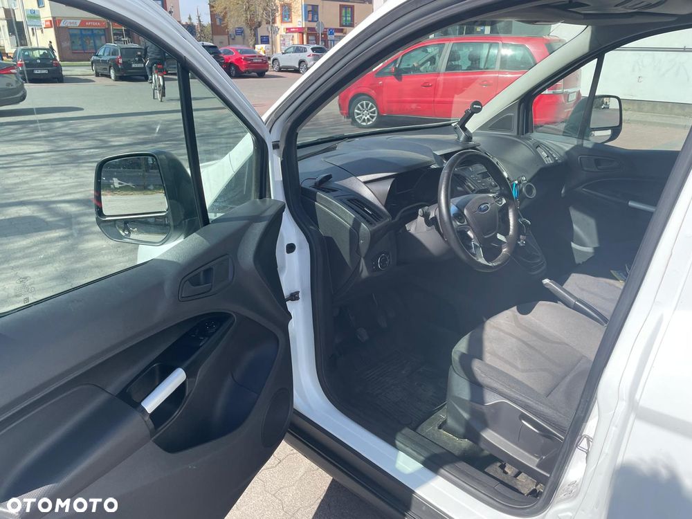 Ford TRANSIT CONNECT - 9