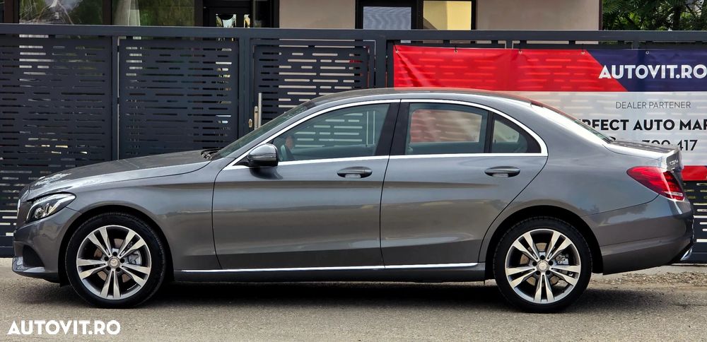 Mercedes-Benz C 220 d 4Matic 7G-TRONIC Exclusive - 7