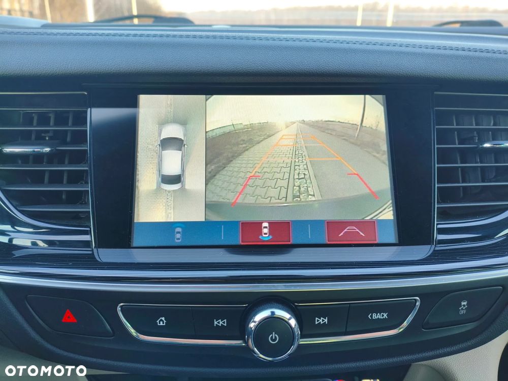 Opel Insignia 2.0 T 4x4 Exclusive S&S - 14