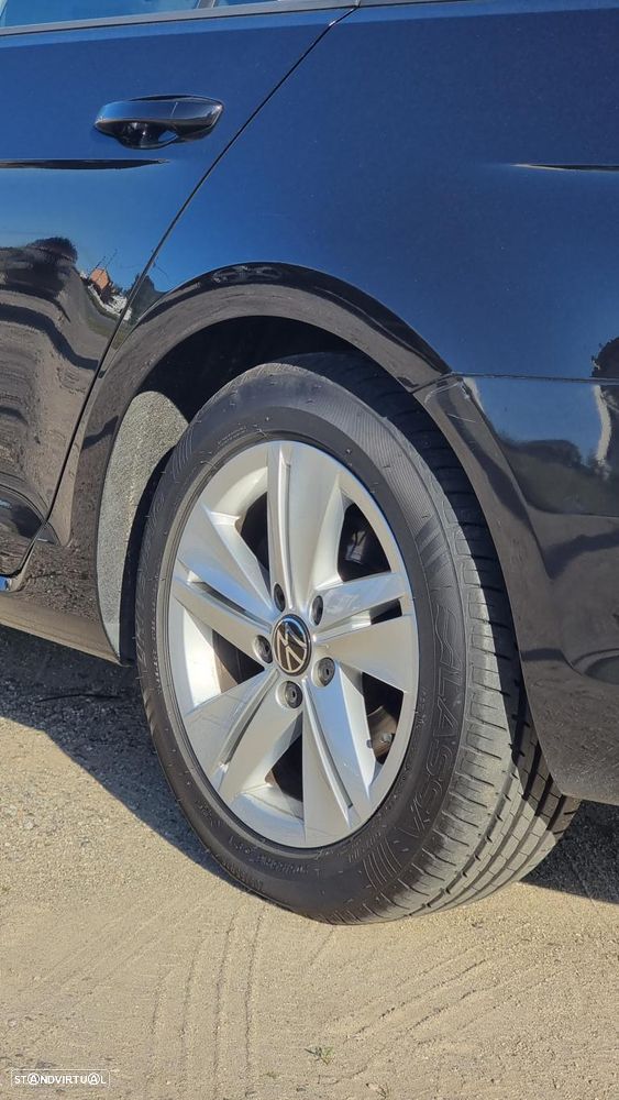 VW Golf Variant 1.6 TDi Confortline - 18