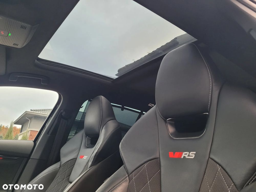 Skoda Octavia Combi 2.0 TDI DSG 4x4 RS - 20