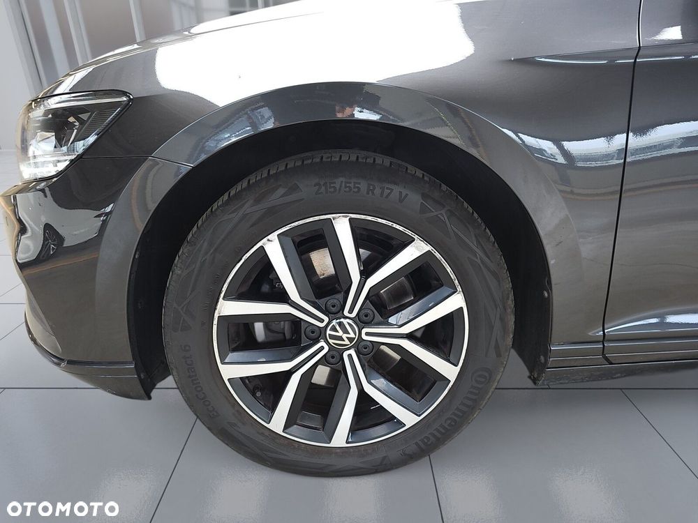 Volkswagen Passat 2.0 TDI EVO Business DSG - 34