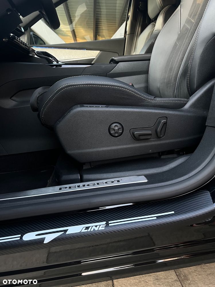 Peugeot 5008 2.0 BlueHDi GT S&S EAT8 - 36