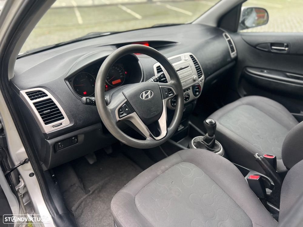 Hyundai i20 1.4 CRDI Comfort - 6