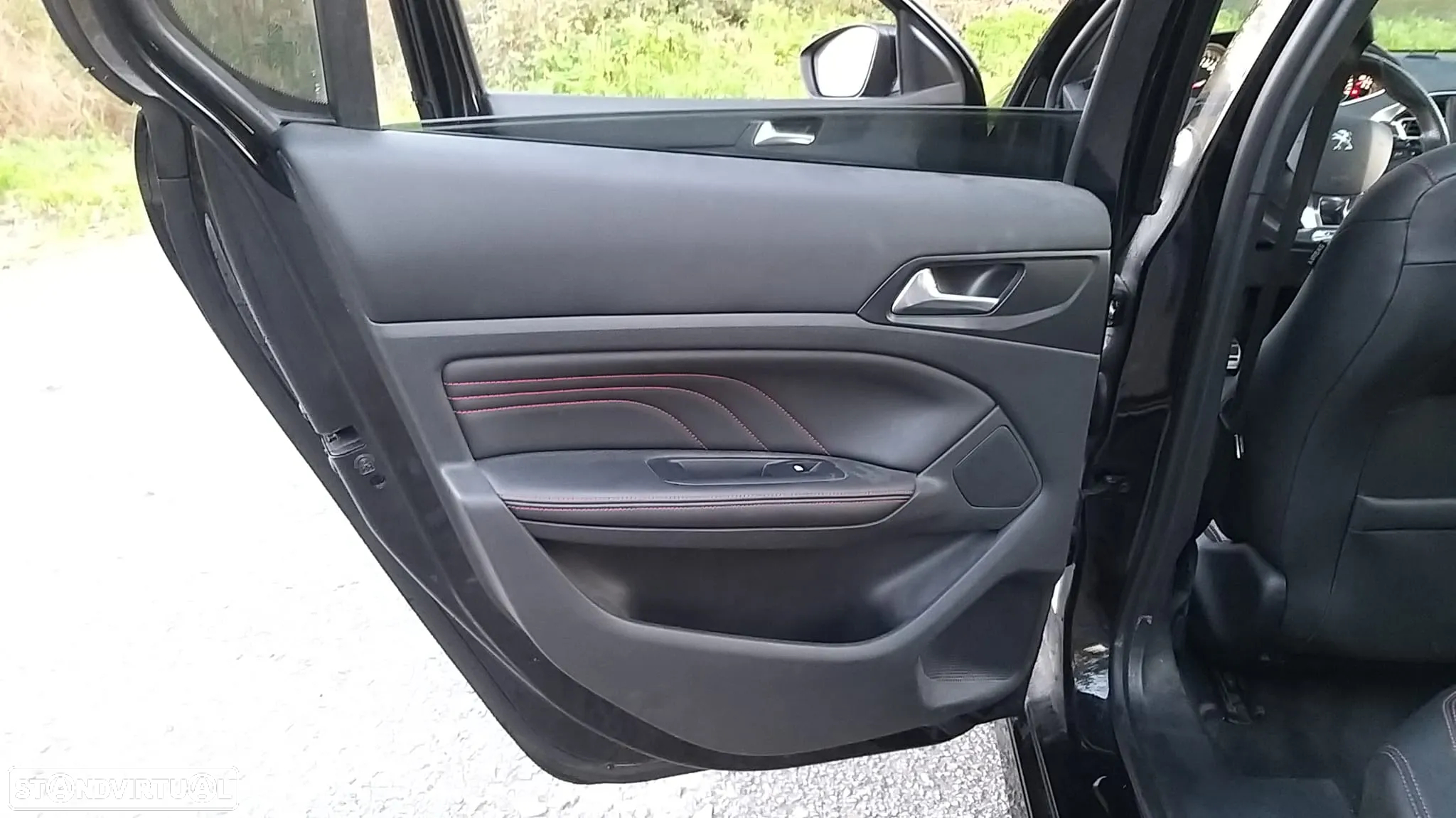 Peugeot 308 BlueHDi 180 EAT6 GT - 39