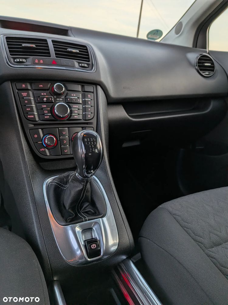 Opel Meriva 1.4 T Enjoy - 24