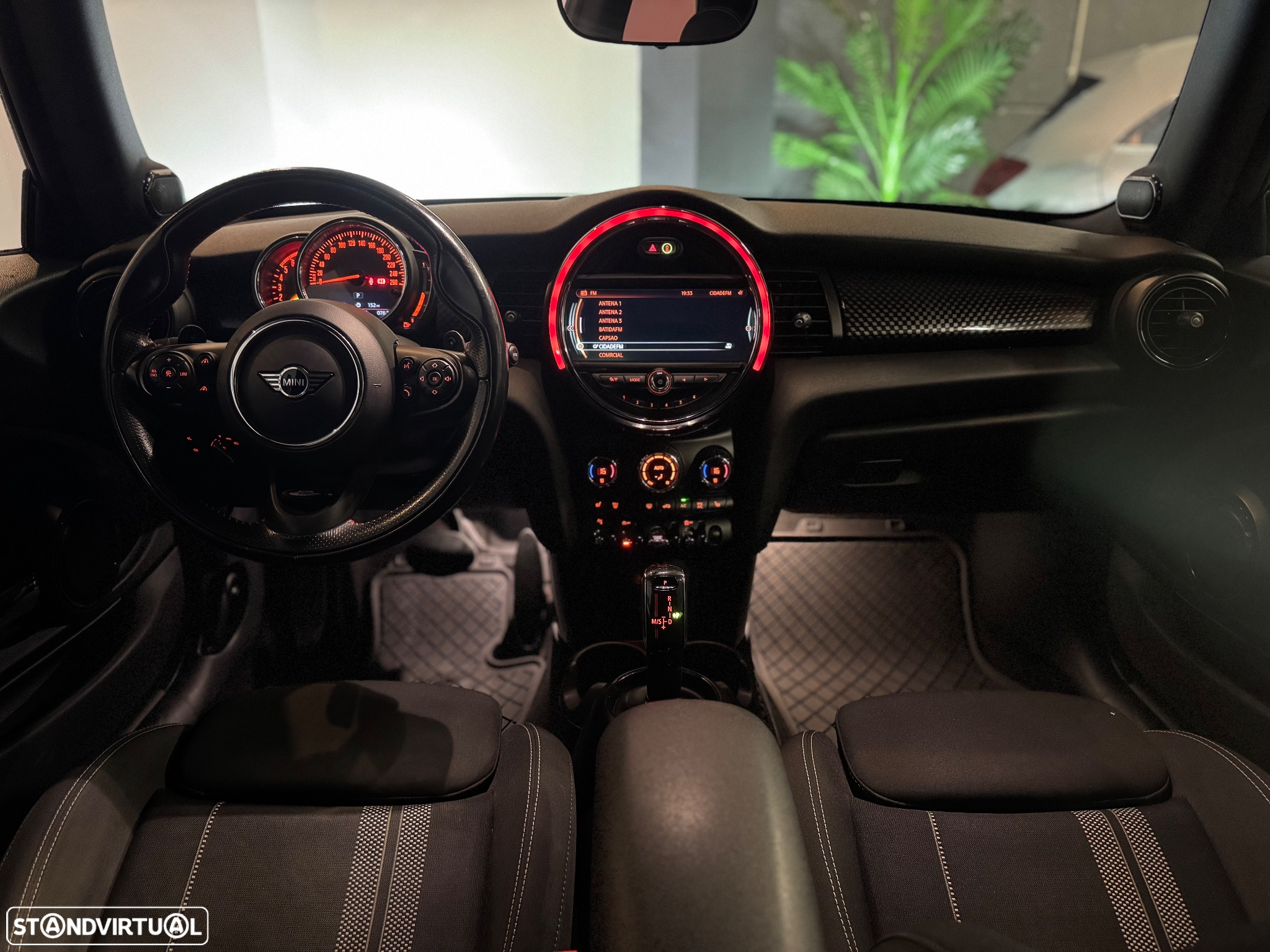 MINI 3 Portas Cooper SD Auto Desportiva - 4