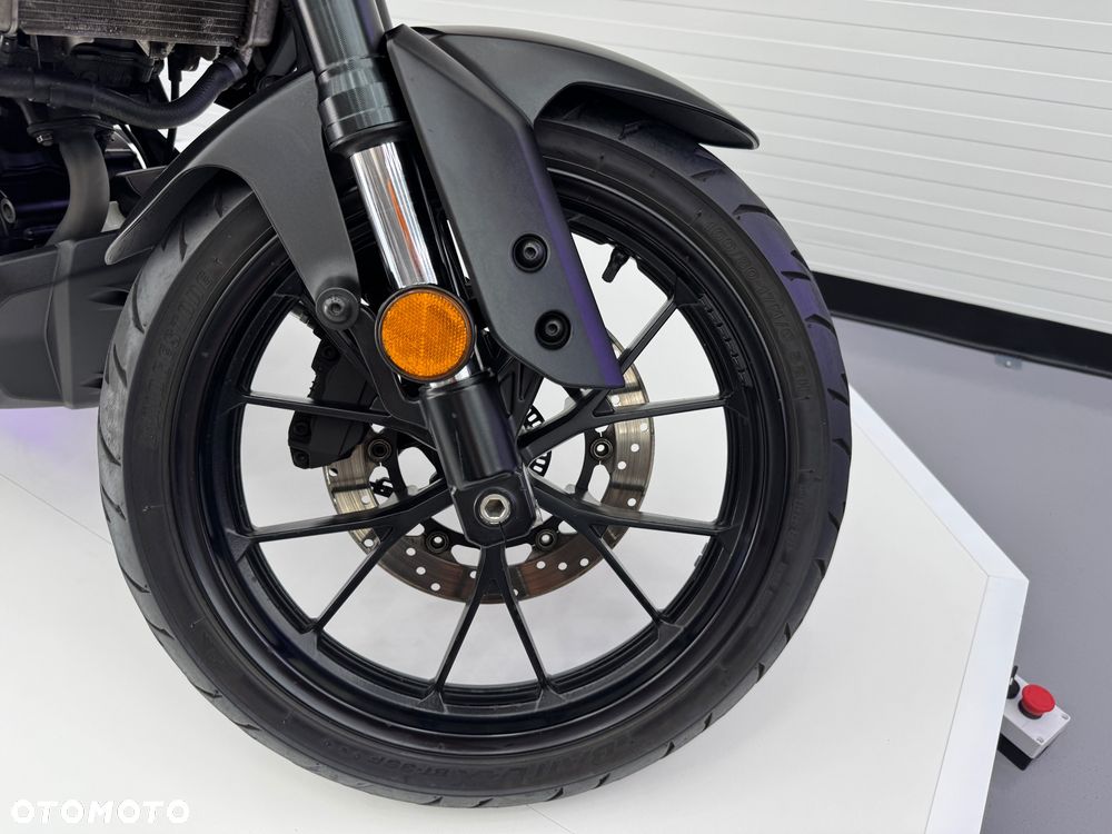 Yamaha MT - 21