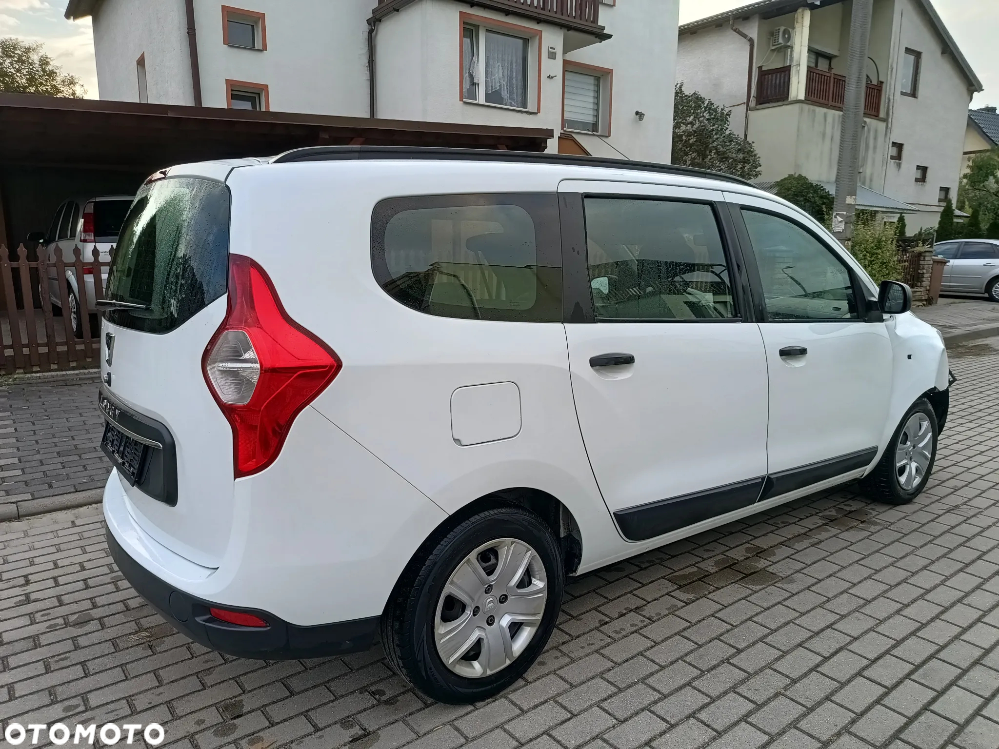 Dacia Lodgy - 11