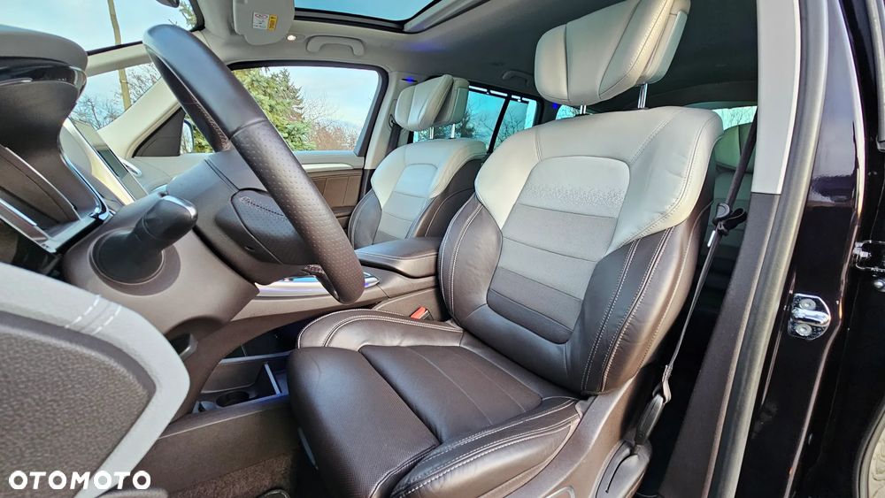 Renault Espace 1.6 dCi Energy Initiale Paris EDC - 32