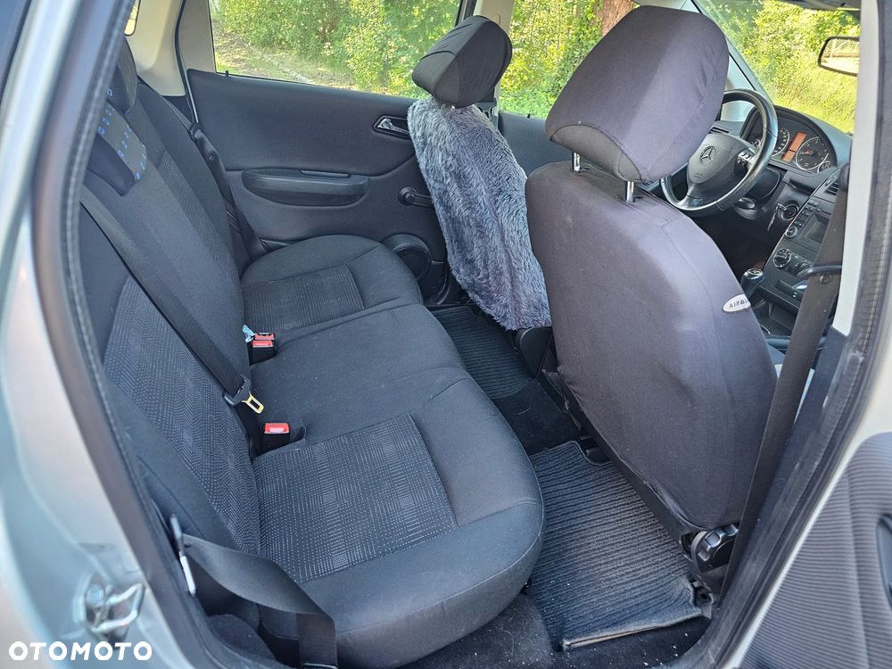 Mercedes-Benz Klasa A 160 BlueEFFICIENCY Elegance - 14