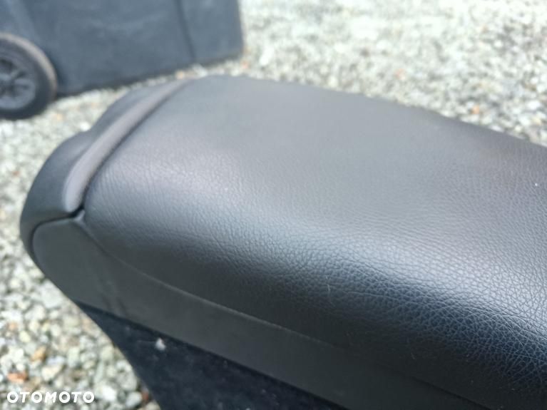 MERCEDES W209 CLK PODŁOKIETNIK DZIELONY CZARNY IDEALNY UHI - 7