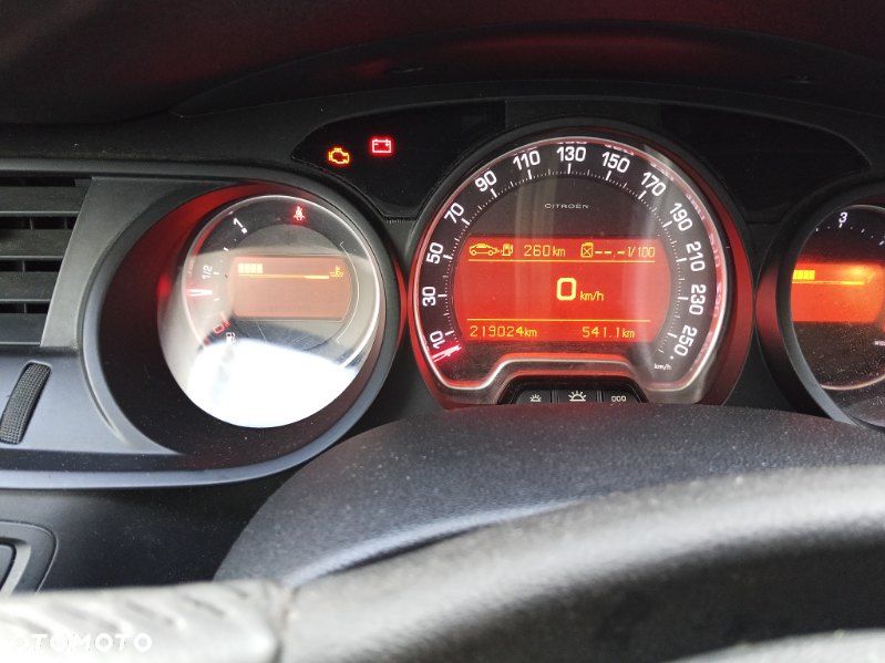 Citroën C5 1.6 HDi Attraction - 6