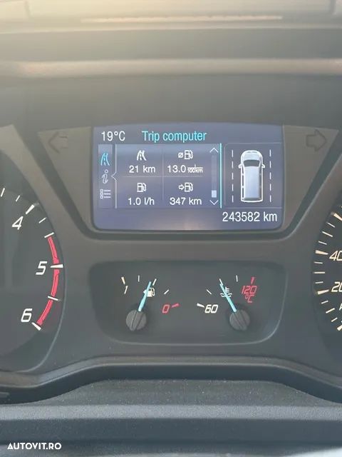 Ford Tourneo Custom 300 L2H1 VA Titanium - 7