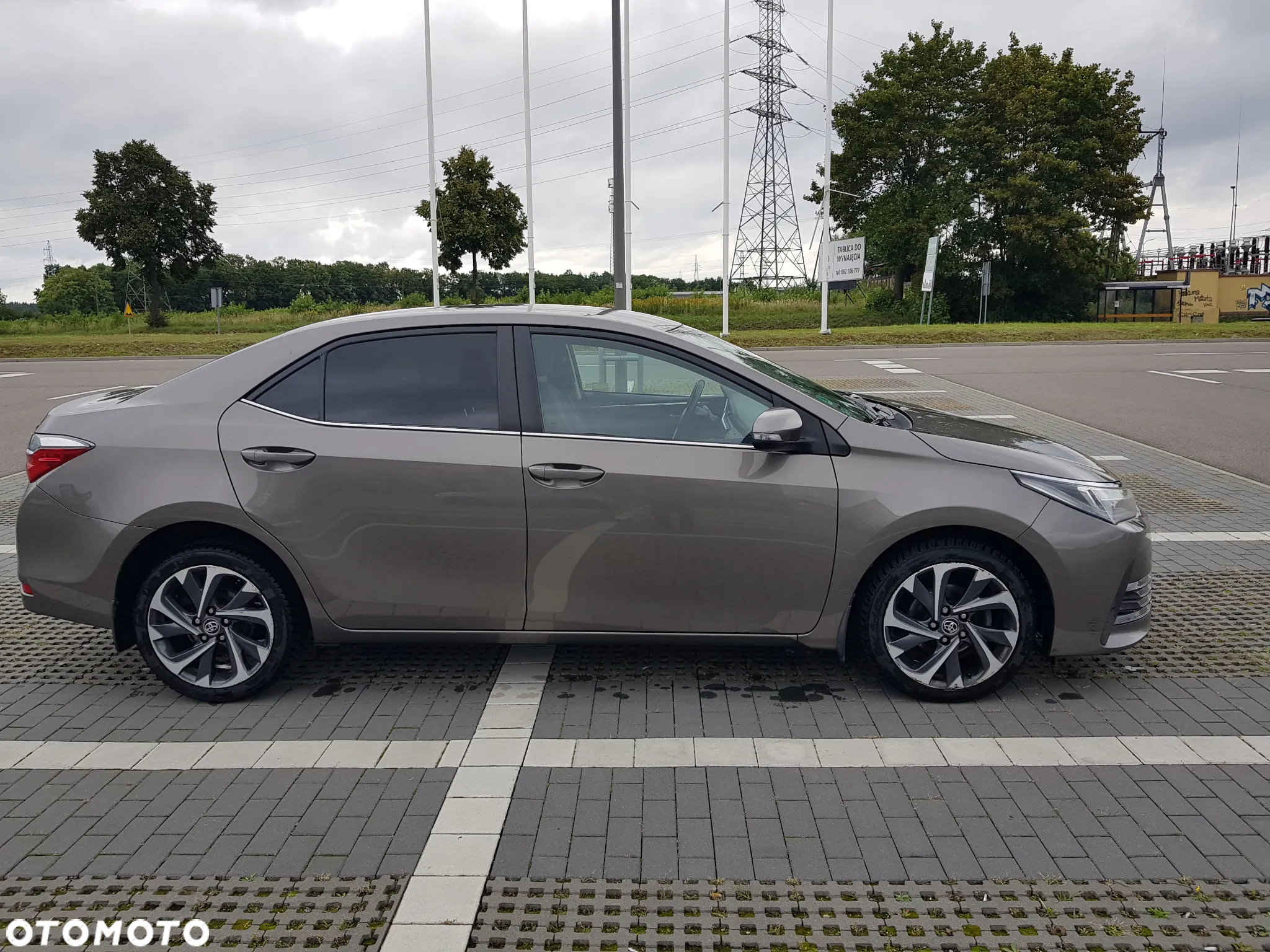 Toyota Corolla 1.6 Comfort - 6