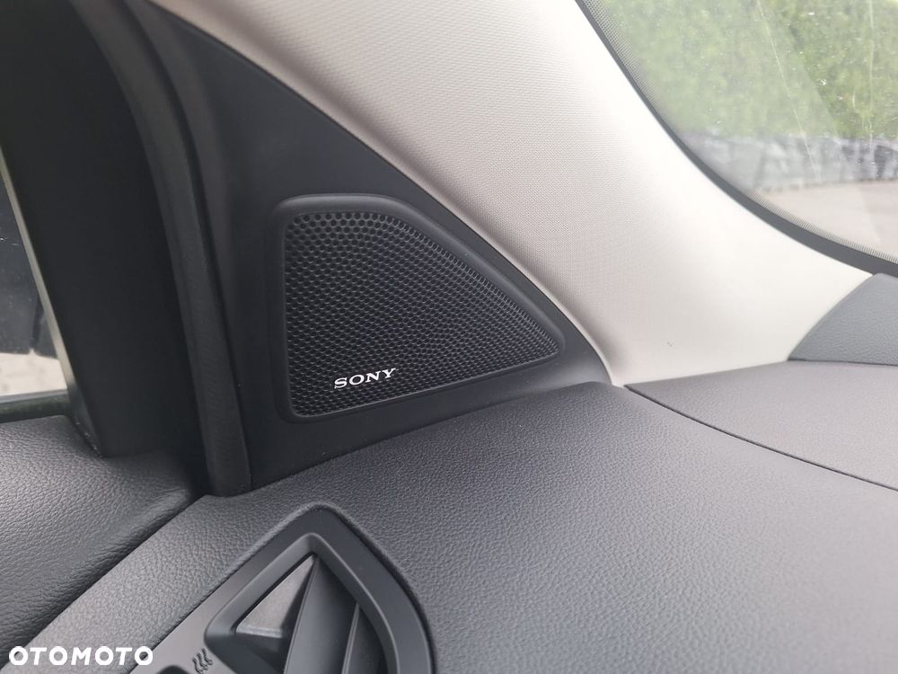 Ford Kuga - 26