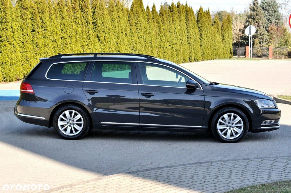 Volkswagen Passat - 28