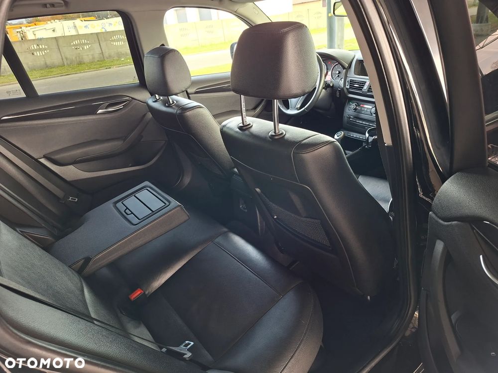 BMW X1 sDrive18d Sport Line - 18