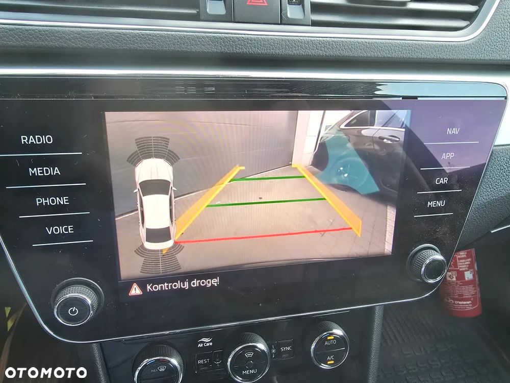 Skoda Superb 2.0 TDI Ambition DSG - 7