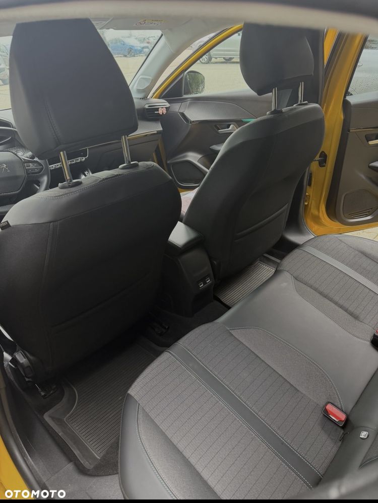 Peugeot 208 - 9