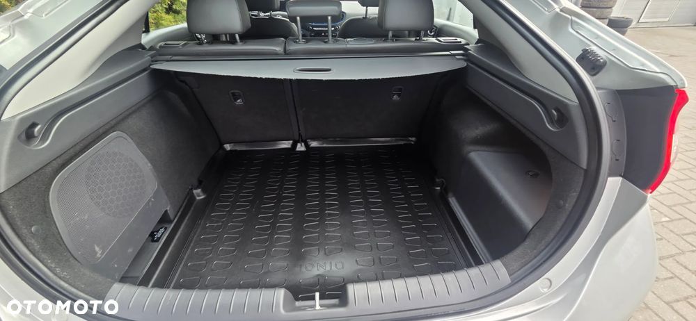 Hyundai IONIQ 1.6 GDI Prime - 34