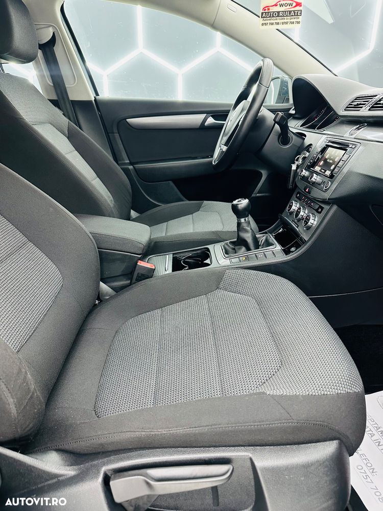 Volkswagen Passat - 28