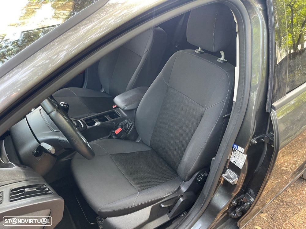 Ford Focus 1.0 SCTi Trend+ - 23