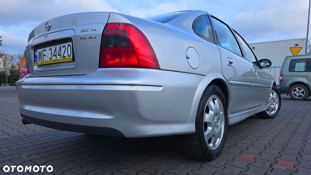 Opel Vectra - 1