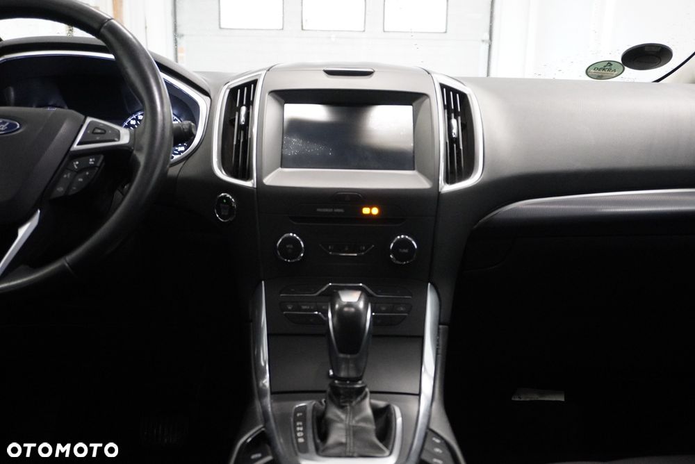 Ford S-Max 2.0 TDCi Titanium PowerShift - 28