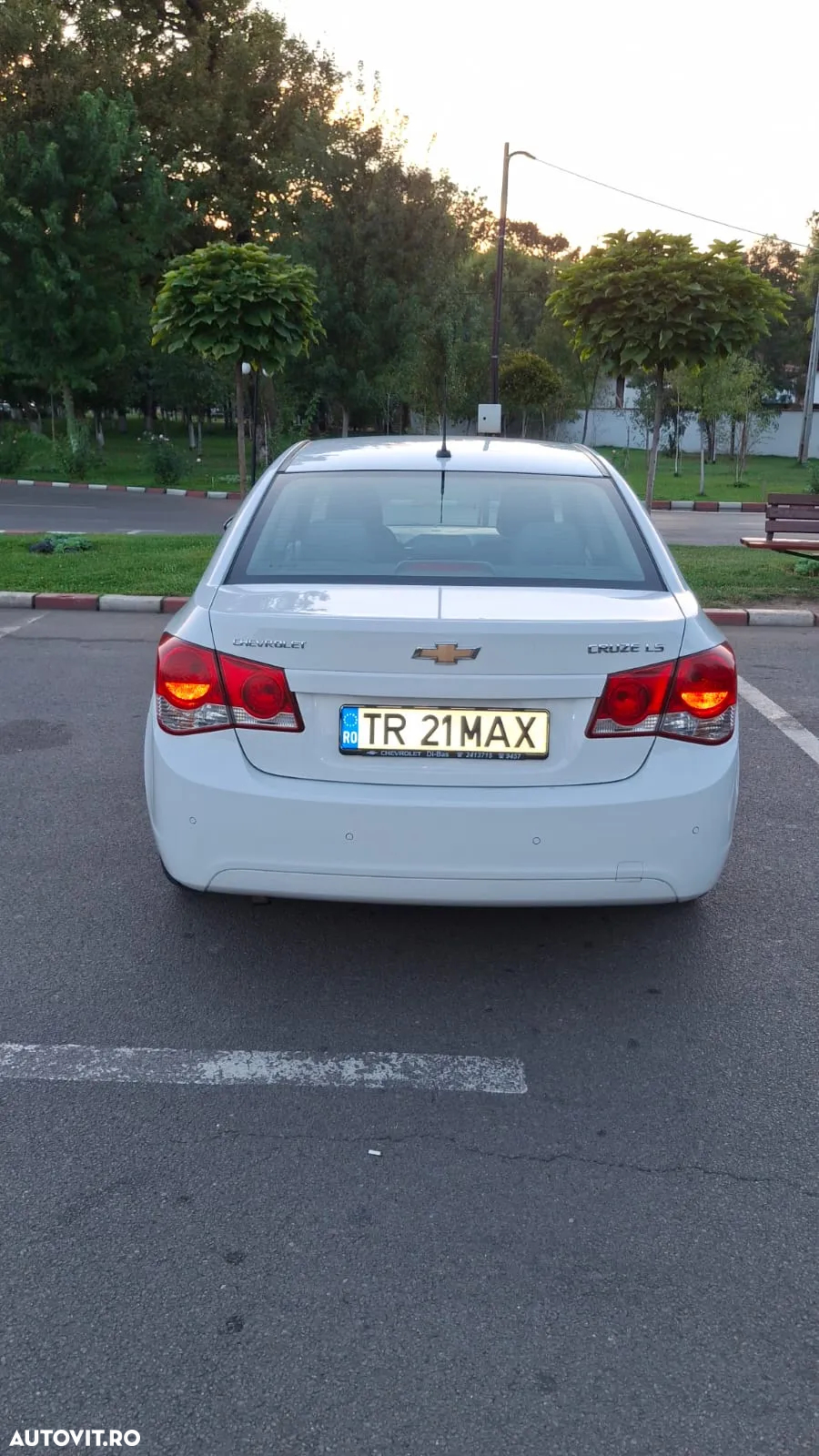 Chevrolet Cruze - 4