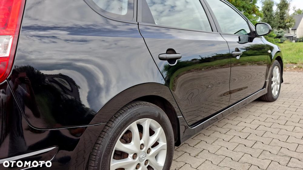 Hyundai i30 i30cw 1.4 Edition 20 - 11