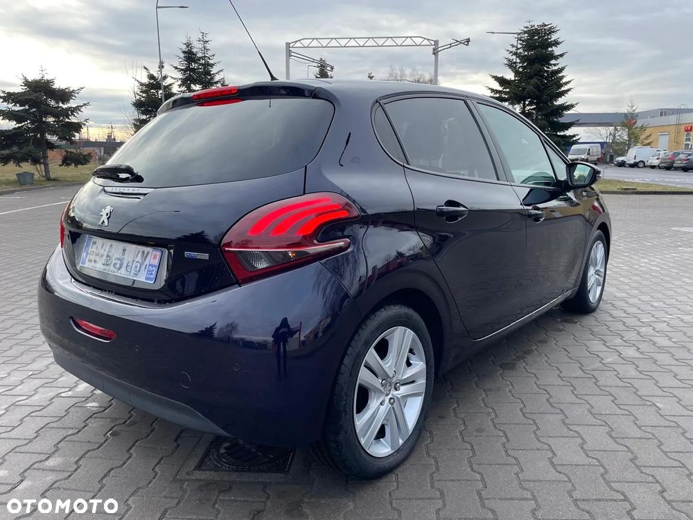 Peugeot 208 82 PureTech Style - 7