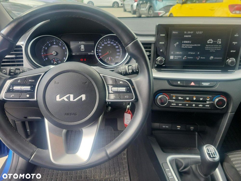 Kia XCeed 1.5 T-GDI M - 13