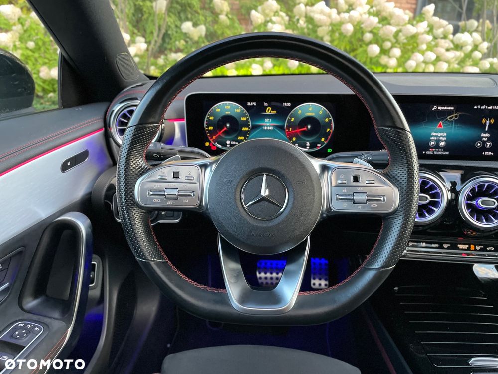 Mercedes-Benz CLA 200 AMG Line 7G-DCT - 19