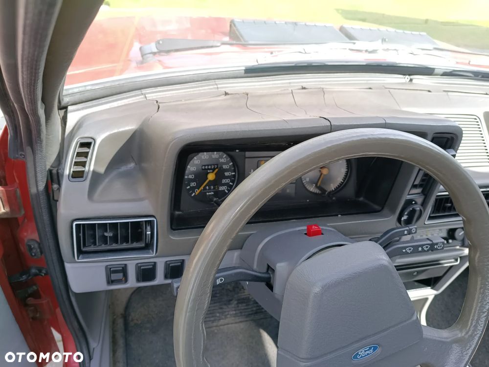 Ford Orion 1.6 D L - 35