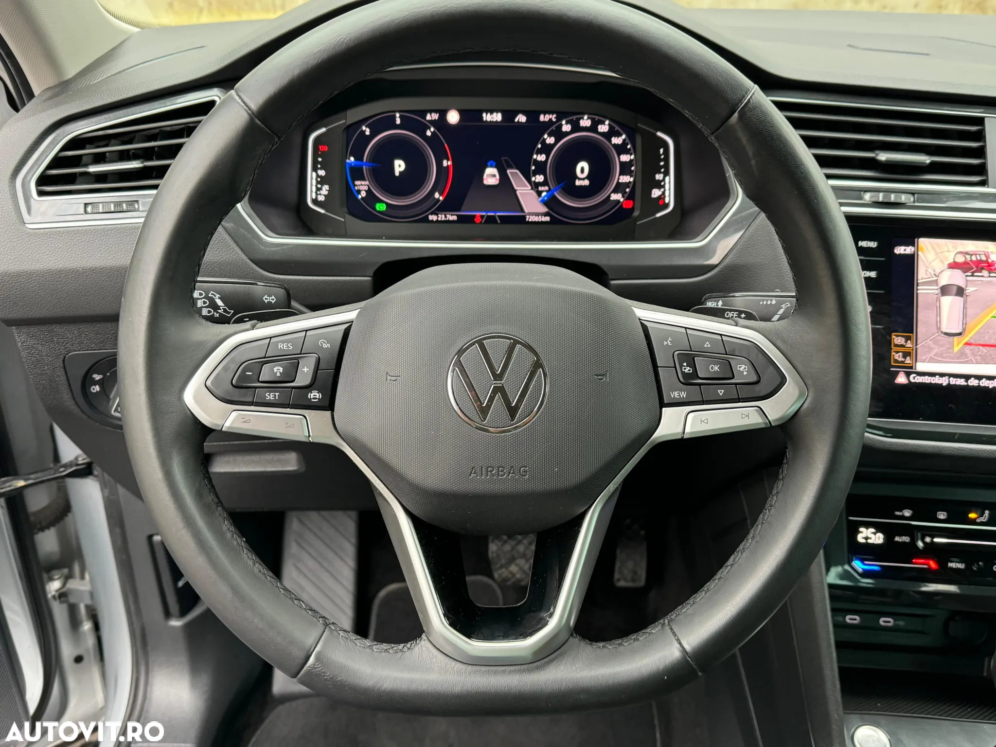 Volkswagen Tiguan 2.0 TDI SCR 4MOTION DSG Elegance - 10